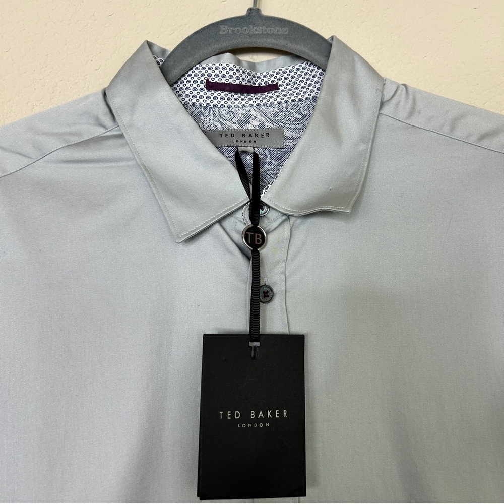 NWT TED BAKER LONDON Men’s button down dress shirt size 4 Large. - Picture 3 of 12